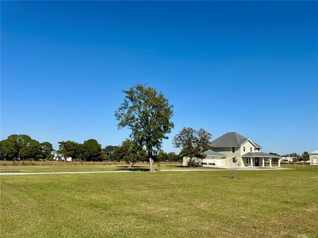 Primary Photo - 3233 Hickory Tree Rd