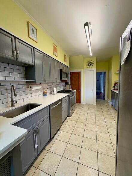 Kitchen View - 3532 Park Pl NW