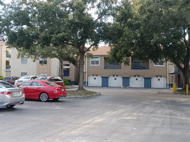 Building Photo - 7330 Westpointe Blvd