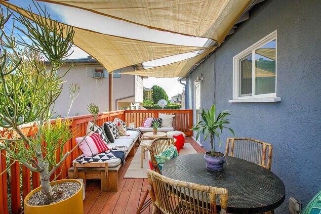 Building Photo - 4232 Verdugo Rd