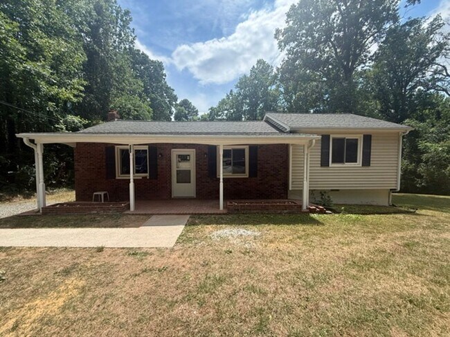 Building Photo - 100 Haynes Ave