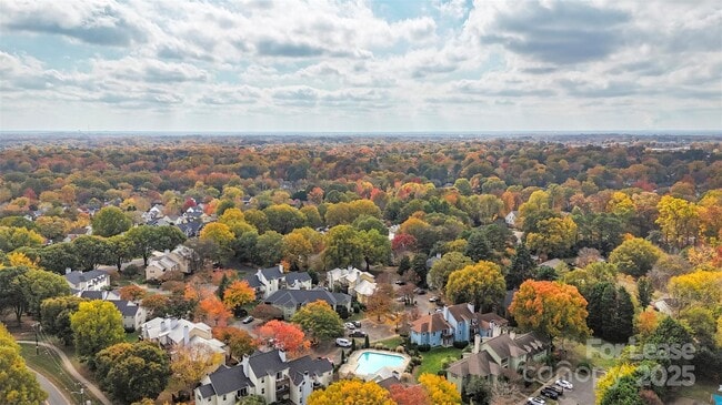 Building Photo - 3220 Selwyn Farms Ln