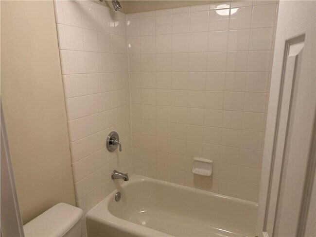Building Photo - 1303 Creekside Pl SE