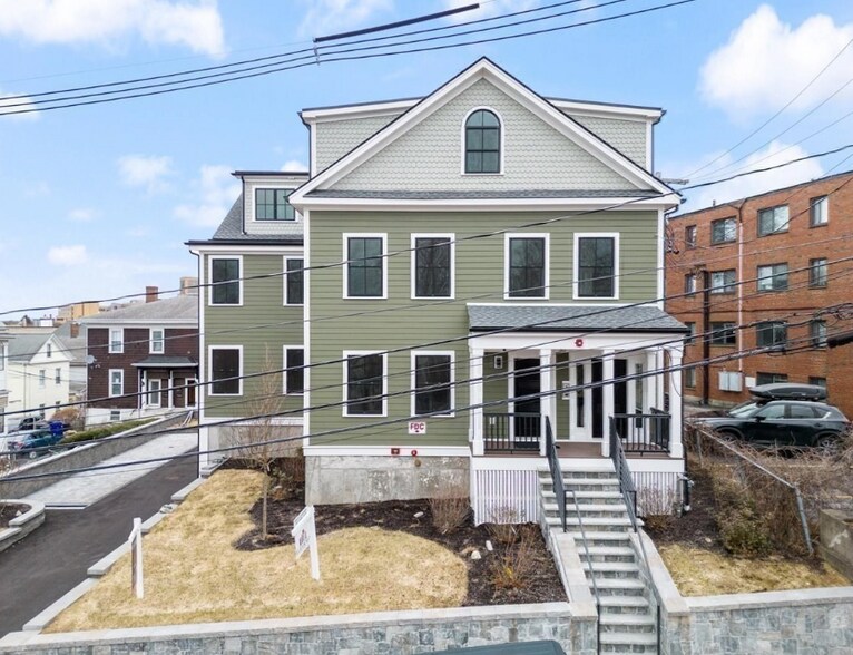 Building Photo - 30 Dighton St