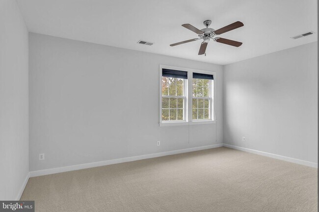 Building Photo - 22855 Oakgrove Rd