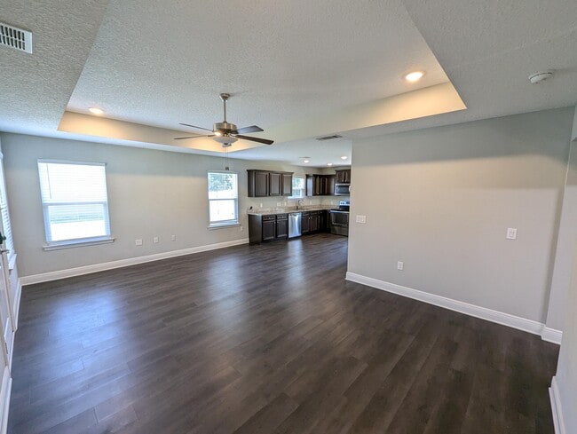 Building Photo - 5619 Charter Cir