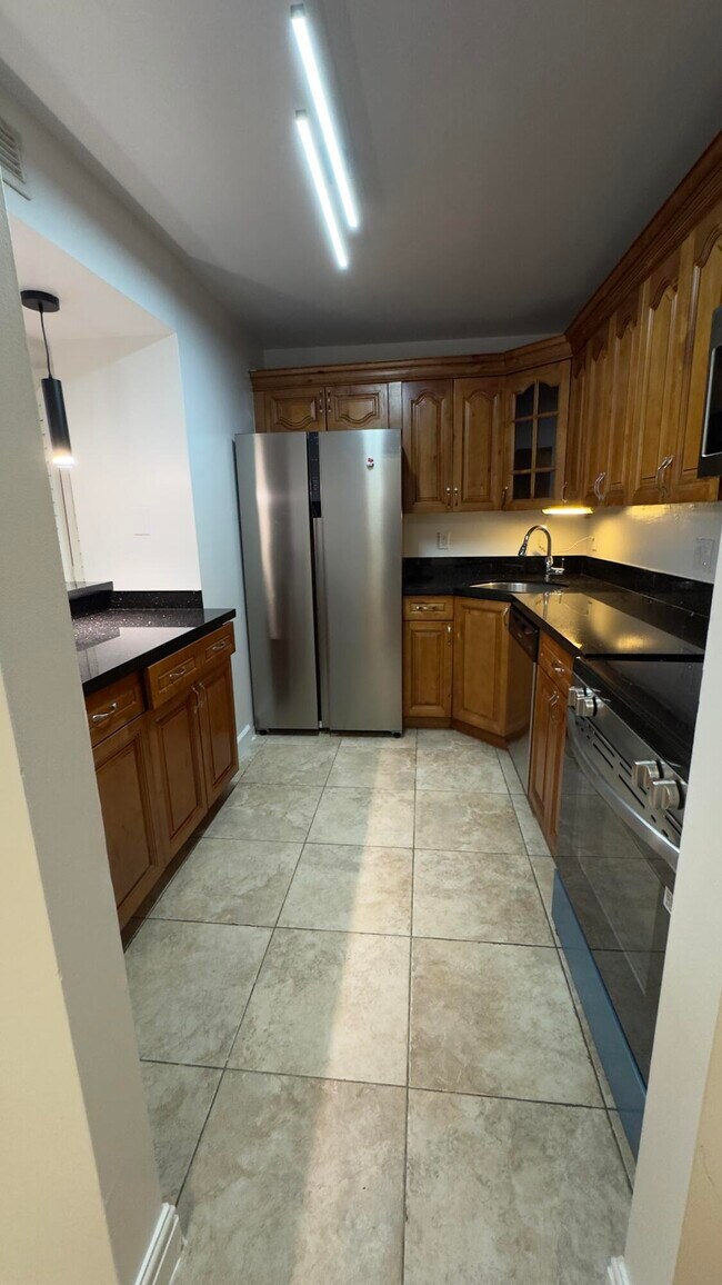 Building Photo - 2821 NE 163rd St