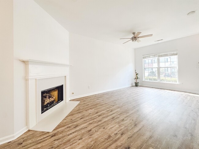 Building Photo - 3247 Hidden Cove Cir NW