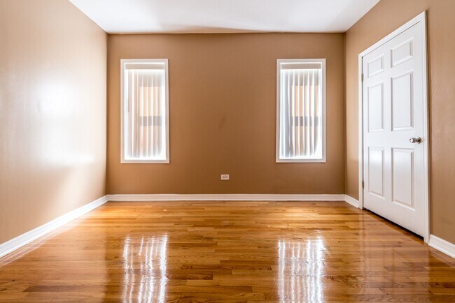 Building Photo - 8057-59 S Dobson Ave Chicago, IL 60619