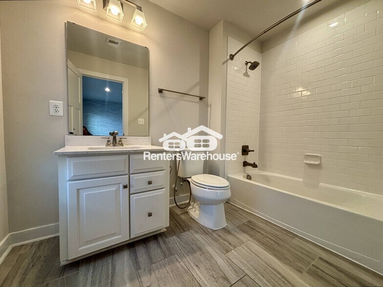 Building Photo - 2471 Vineyard Spgs Wy