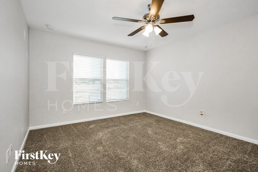 Building Photo - 3414 Canyon Falls Dr