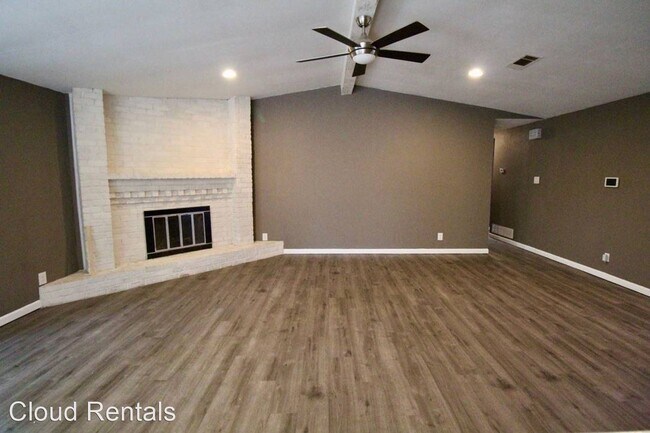 Building Photo - 3 br, 2 bath House - 1904 STARDUST ST