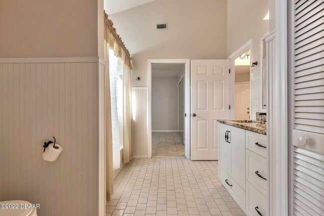 Building Photo - 906 Smokerise Blvd