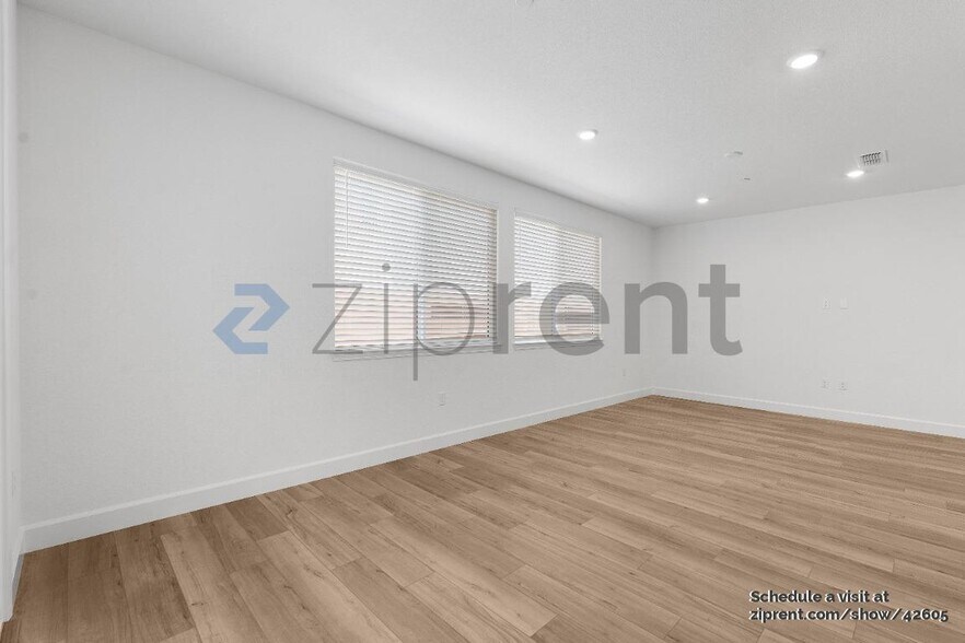 Building Photo - 6041 Meru Wy