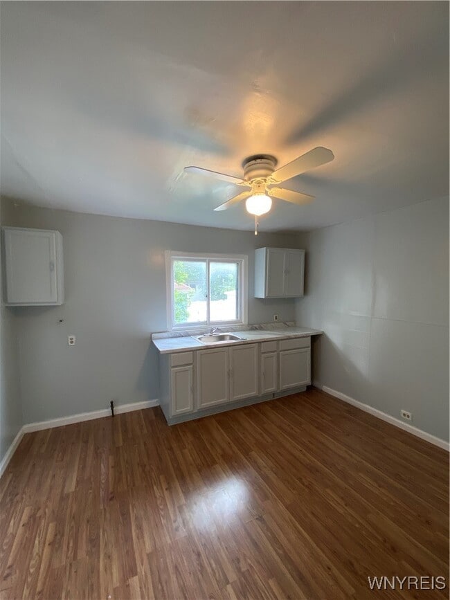 Building Photo - 95 Westminster Ave