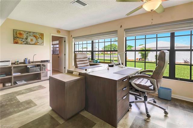 Building Photo - 1501 Palm Woode Dr