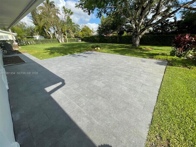 Building Photo - 10343 SW 114th St