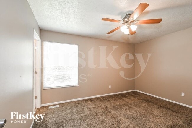 Building Photo - 11610 Helenoak Dr