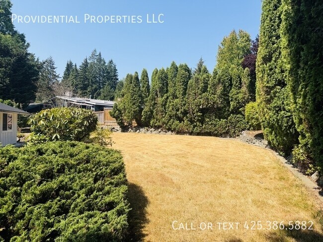 Building Photo - 3002 162nd Pl SE
