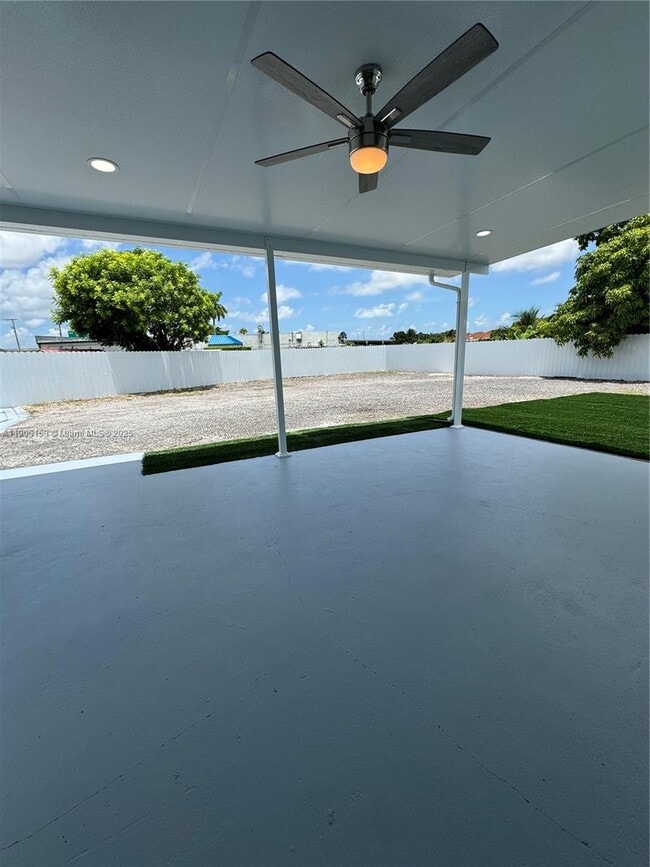 Building Photo - 11434 SW 185th St