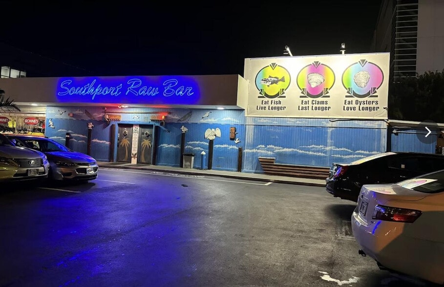 Building Photo - 1401 SE 15th St