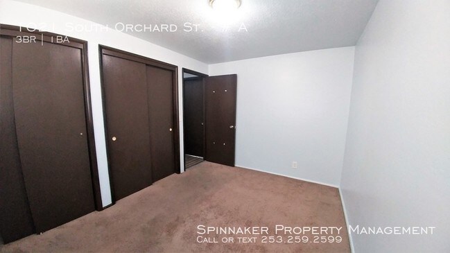 Building Photo - Newly renovated Duplex by TCC
