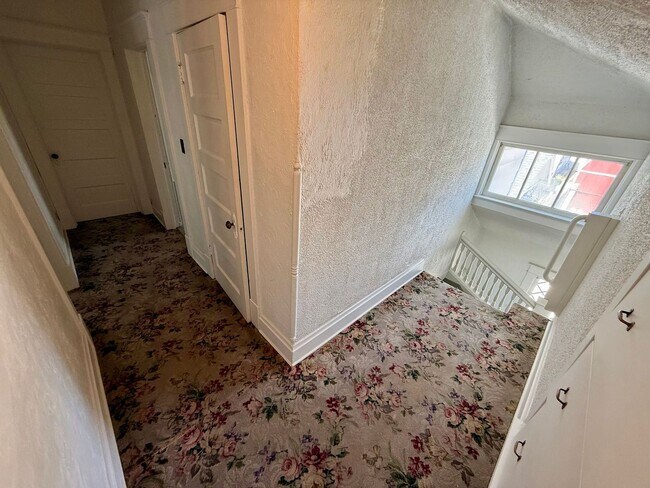 Building Photo - Charming 4-Bedroom, 2-Bath Victorian Home ...