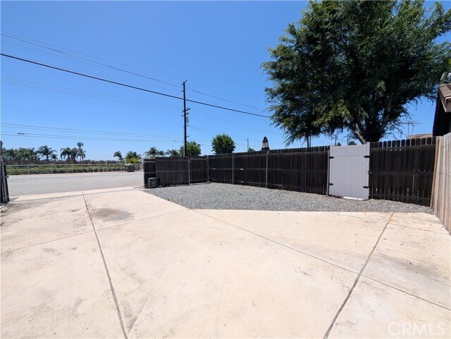 Building Photo - 11377 Buckskin Ave
