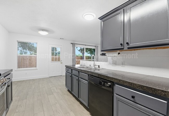 Building Photo - 14535 Windmill Meadows Ct