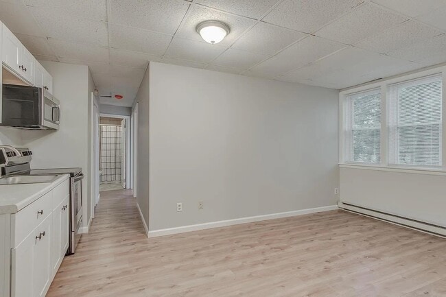 Building Photo - 441 N Potomac St