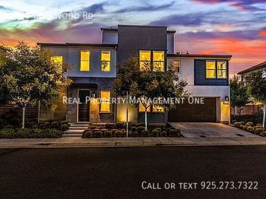 Building Photo - 5938 Rosewood Rd