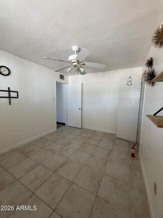 Building Photo - 8619 N 30th Dr