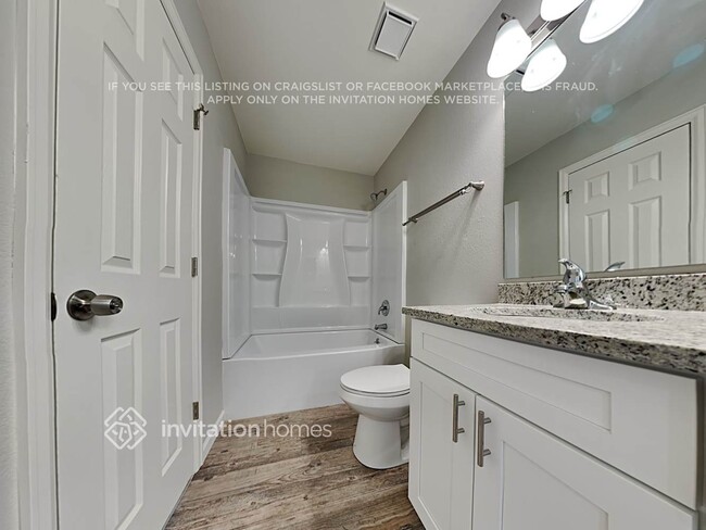 Building Photo - 1875 Leoti Dr