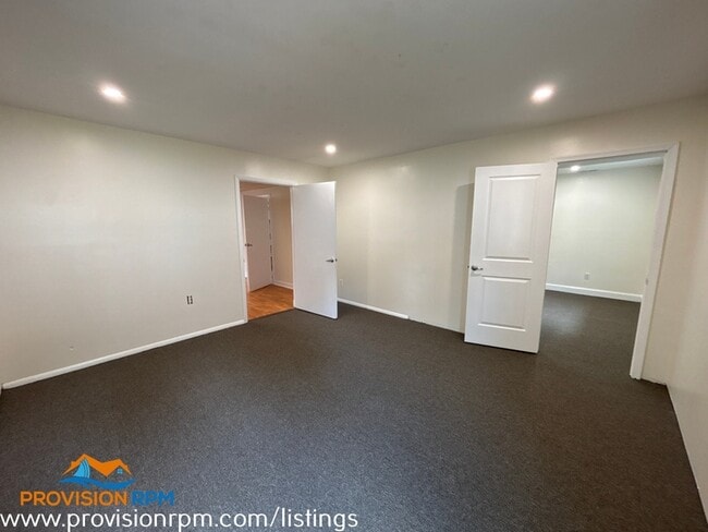 Building Photo - 812 Baltimore Annapolis Blvd