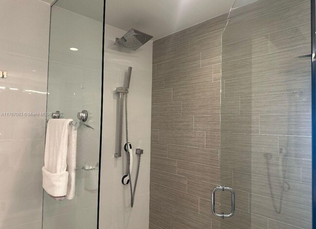 Building Photo - 330 Sunny Isles Blvd