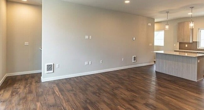 Building Photo - Brand New Pinehurst Home with Hardwood Floors & Easy I-5 Access