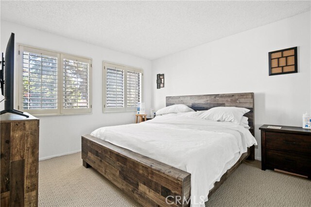 Building Photo - 21 Briarglen