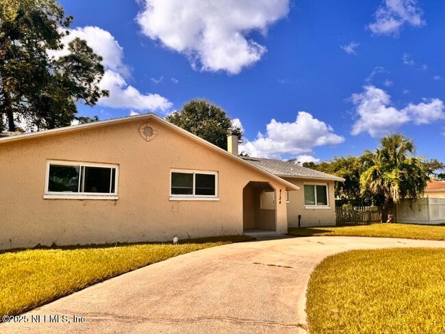 Primary Photo - 4124 Huntington Forest Blvd