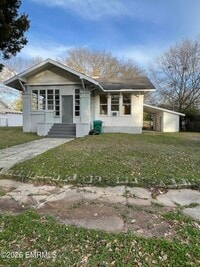 Building Photo - 1606 37th Ave