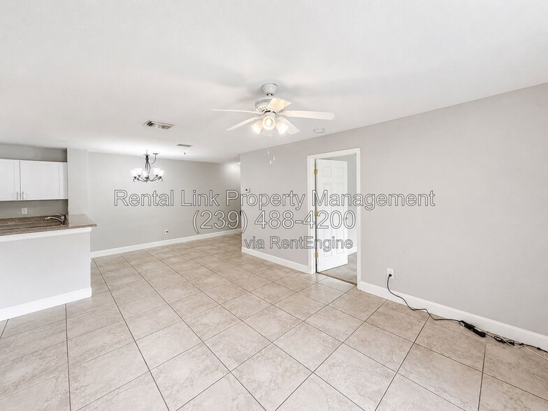 Building Photo - 4036 Crockers Lake Blvd