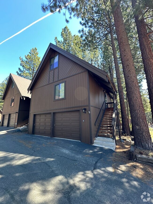 Building Photo - Cedar Crest #43