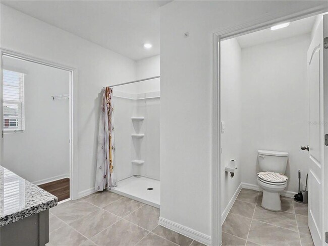 Building Photo - 2085 Doe Run Dr