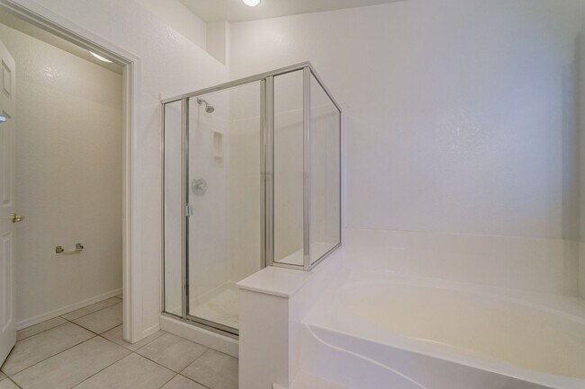 Building Photo - AVAILABLE NOW IN ESTRELLA MOUNTAIN RANCH!!!