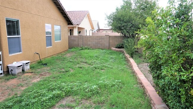 Building Photo - 3359 Zion Ct