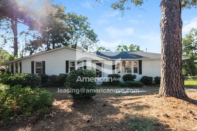Building Photo - 3023 Pine Belt Rd