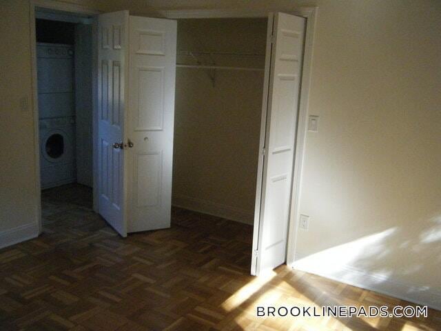 Building Photo - 240 Gerry Rd