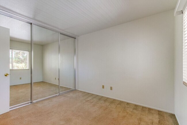 Building Photo - Charming Carmel Valley House in great loca...