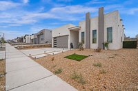 Building Photo - 240 Staffs Way