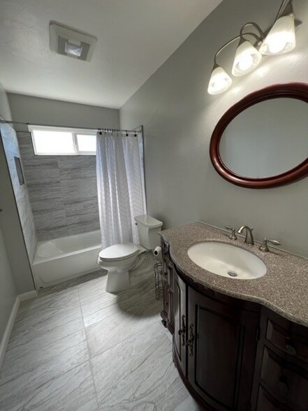Building Photo - 4486 Barberry Ct