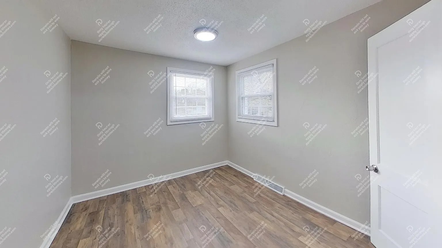 Building Photo - 4808 NE 47th St